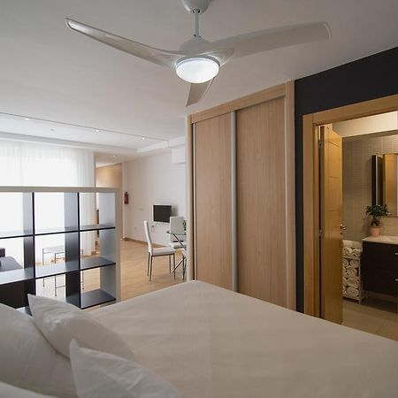 בנאלמדנה Apartamentos Seven Village מראה חיצוני תמונה