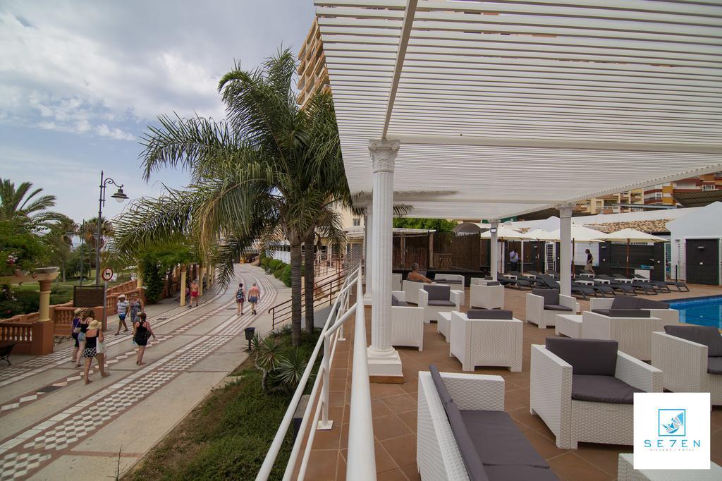 בנאלמדנה Apartamentos Seven Village מראה חיצוני תמונה